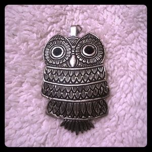 Large Silver Owl Pendant/Charm